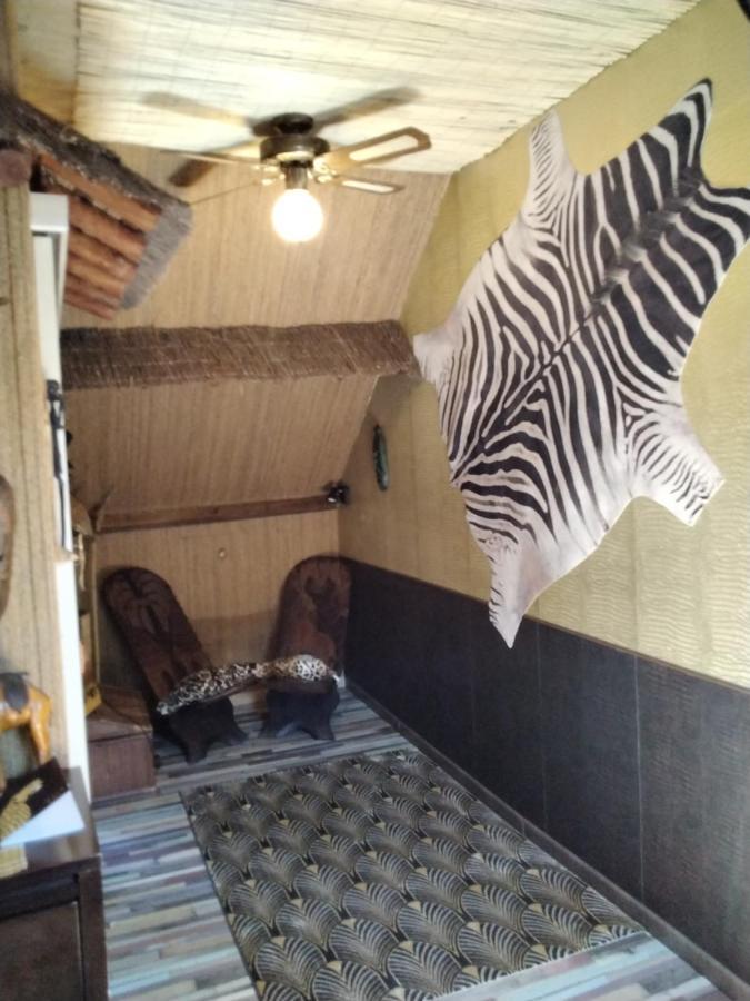 O Tour Du Monde Bed and Breakfast Cellettes  Εξωτερικό φωτογραφία